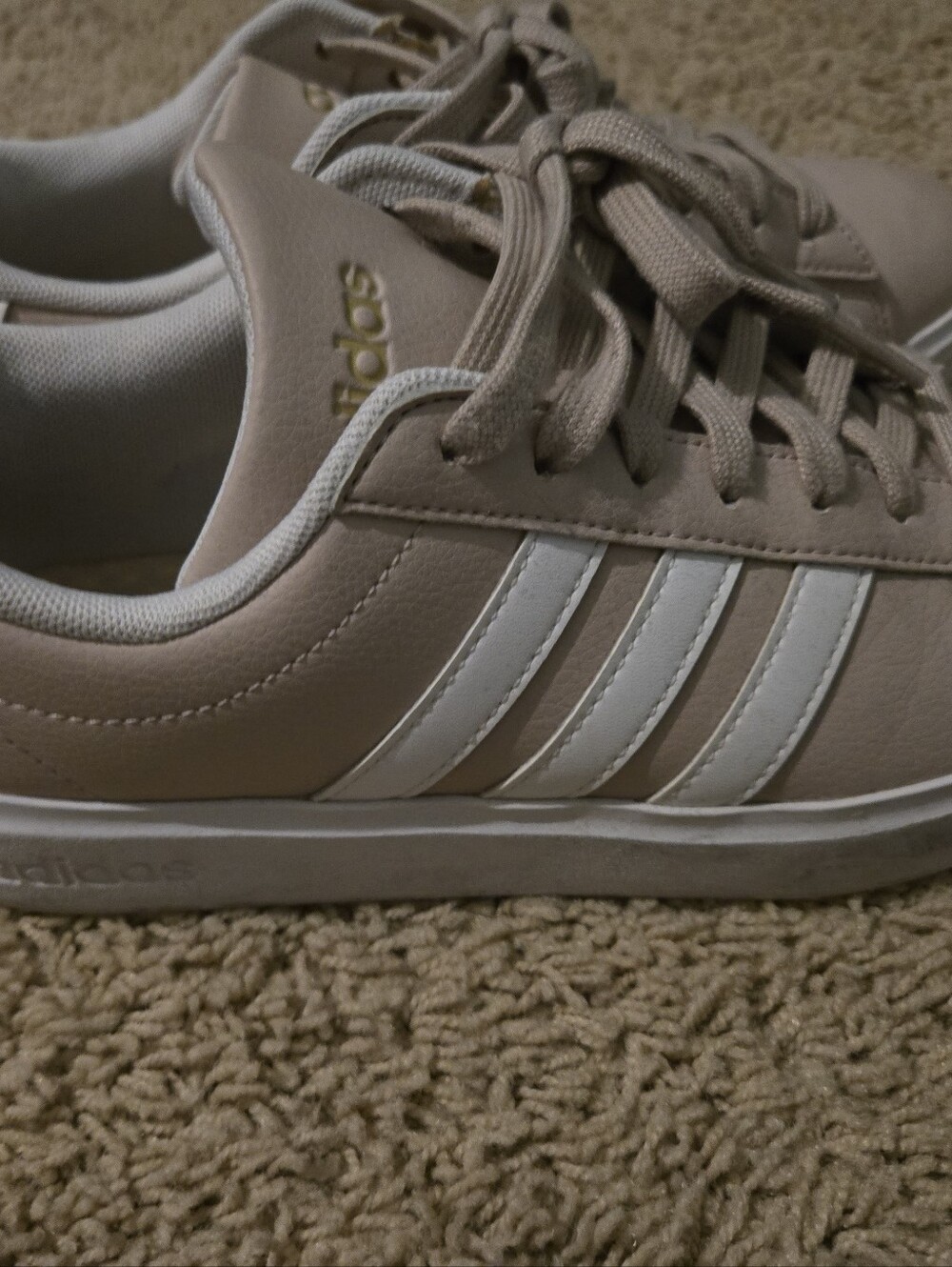 adidas Women's Beige and White Classic Lace-Up Sneakers - Picture 4 of 5